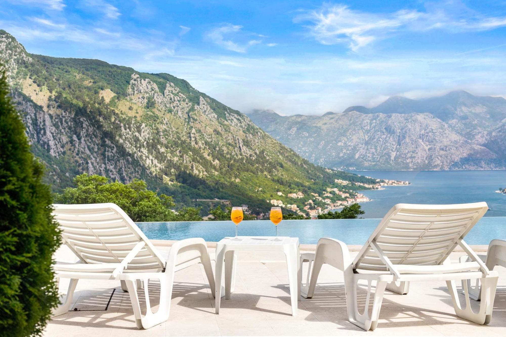 Boka Devine Residence Kotor Eksteriør bilde